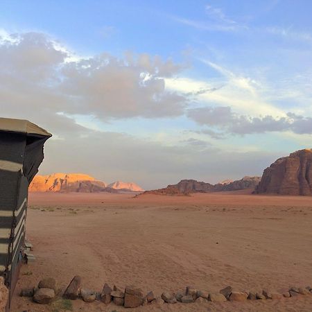 Wadi Rum Camp & Jeep Tour Ngoại thất bức ảnh