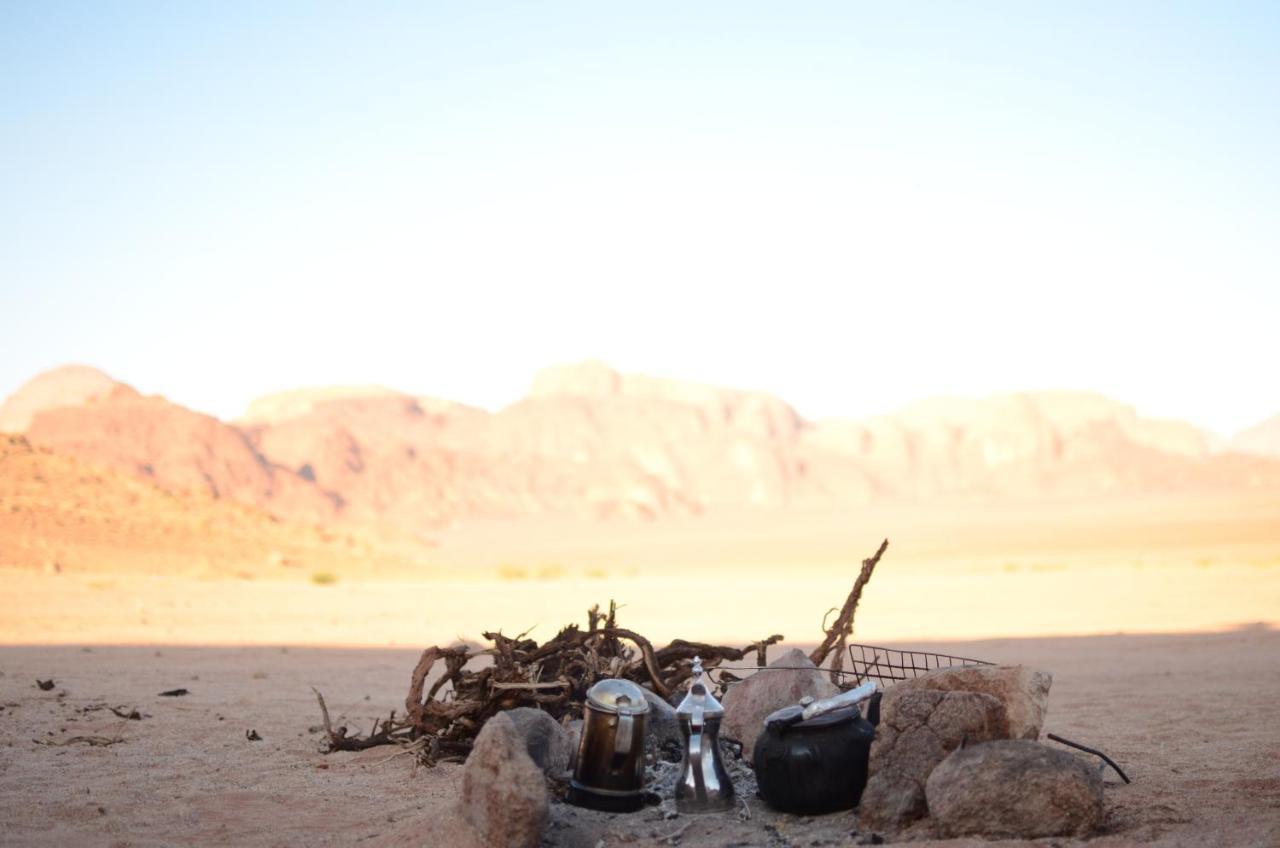 Wadi Rum Camp & Jeep Tour Ngoại thất bức ảnh