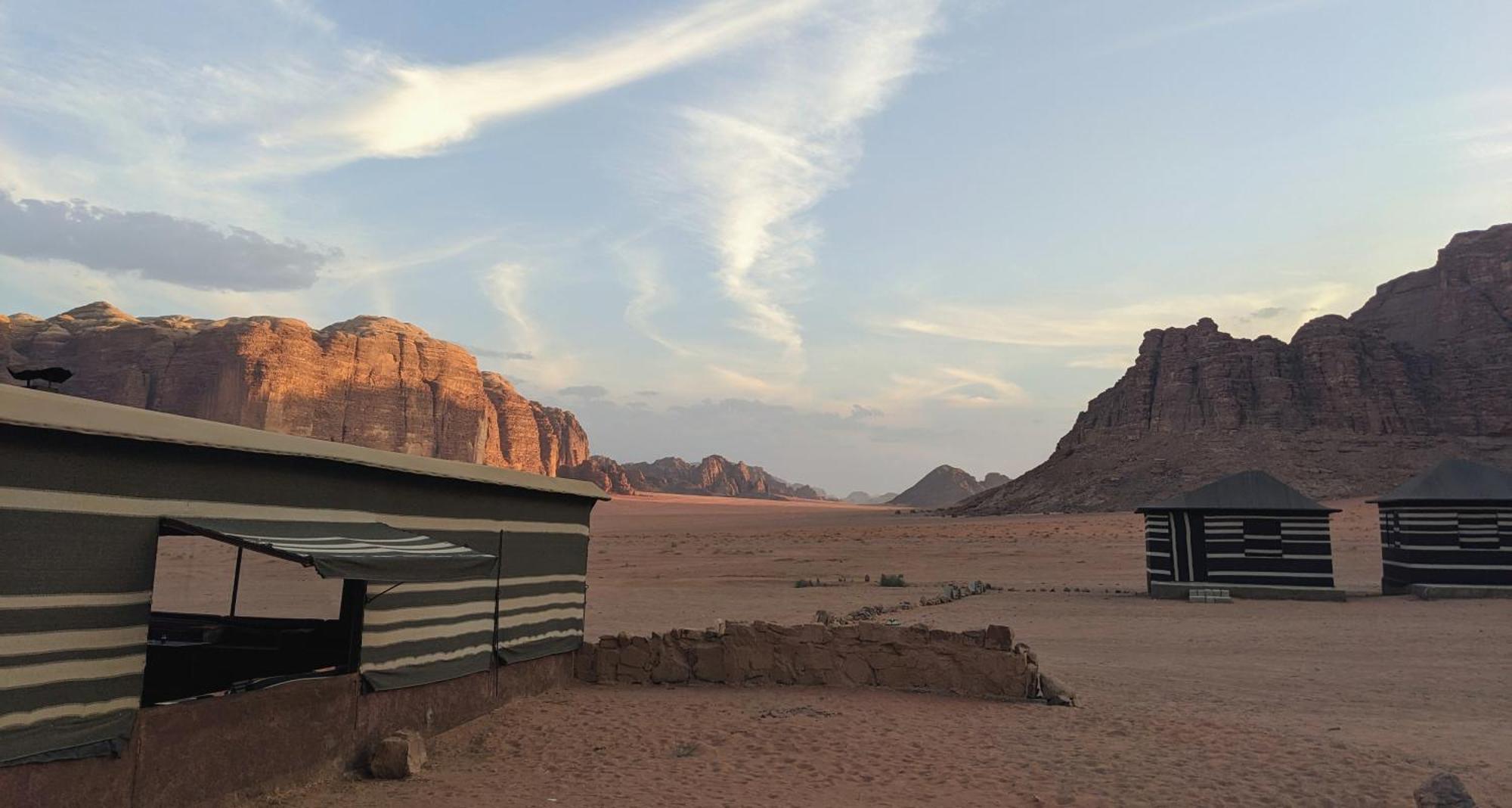 Wadi Rum Camp & Jeep Tour Ngoại thất bức ảnh