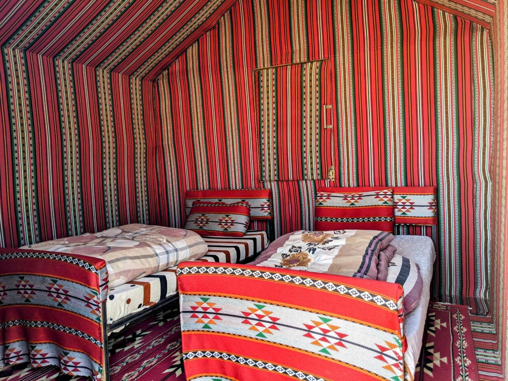 Wadi Rum Camp & Jeep Tour Ngoại thất bức ảnh