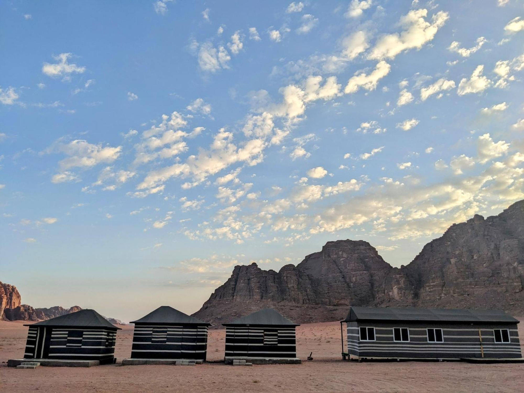 Wadi Rum Camp & Jeep Tour Ngoại thất bức ảnh