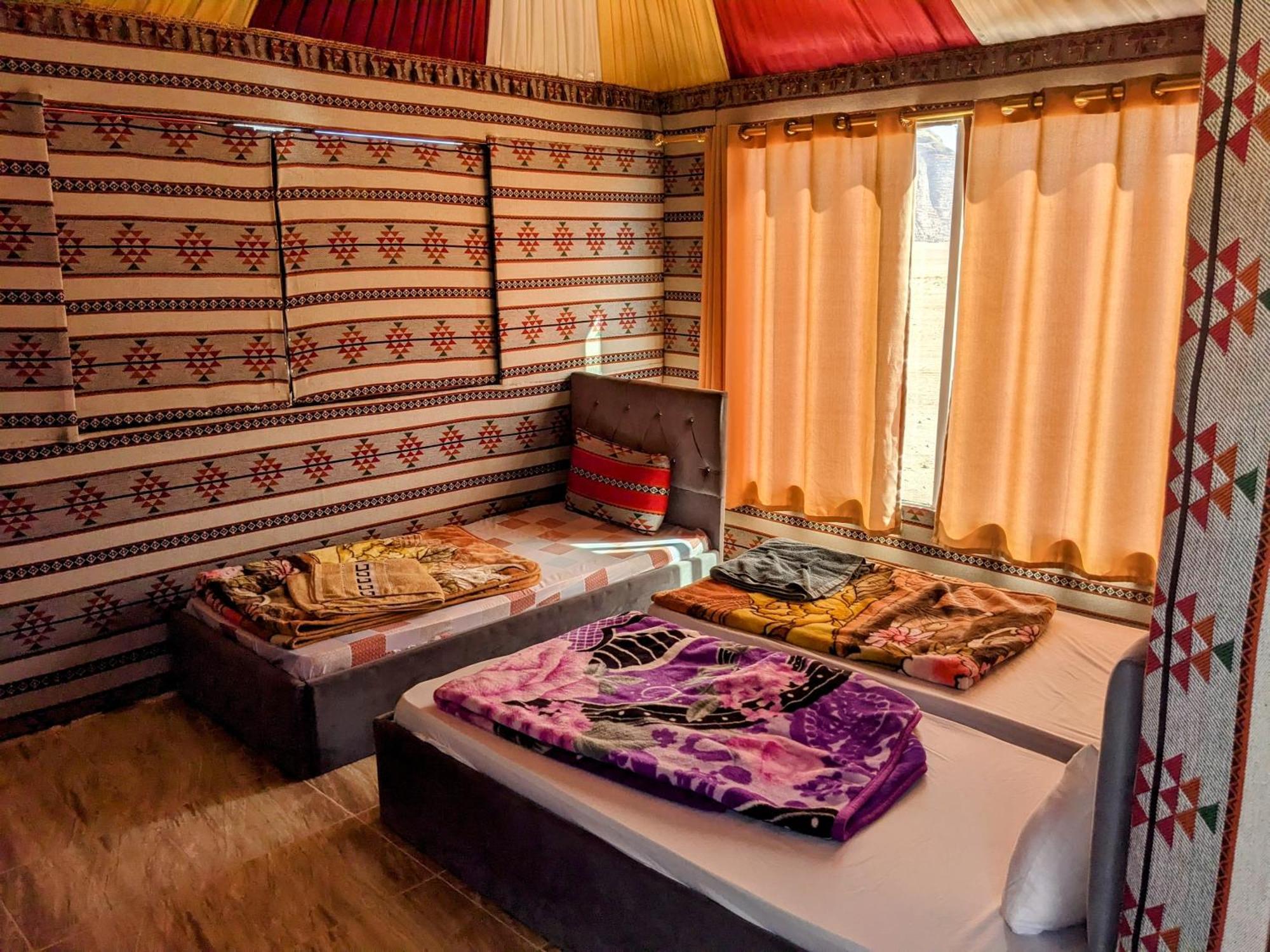 Wadi Rum Camp & Jeep Tour Ngoại thất bức ảnh